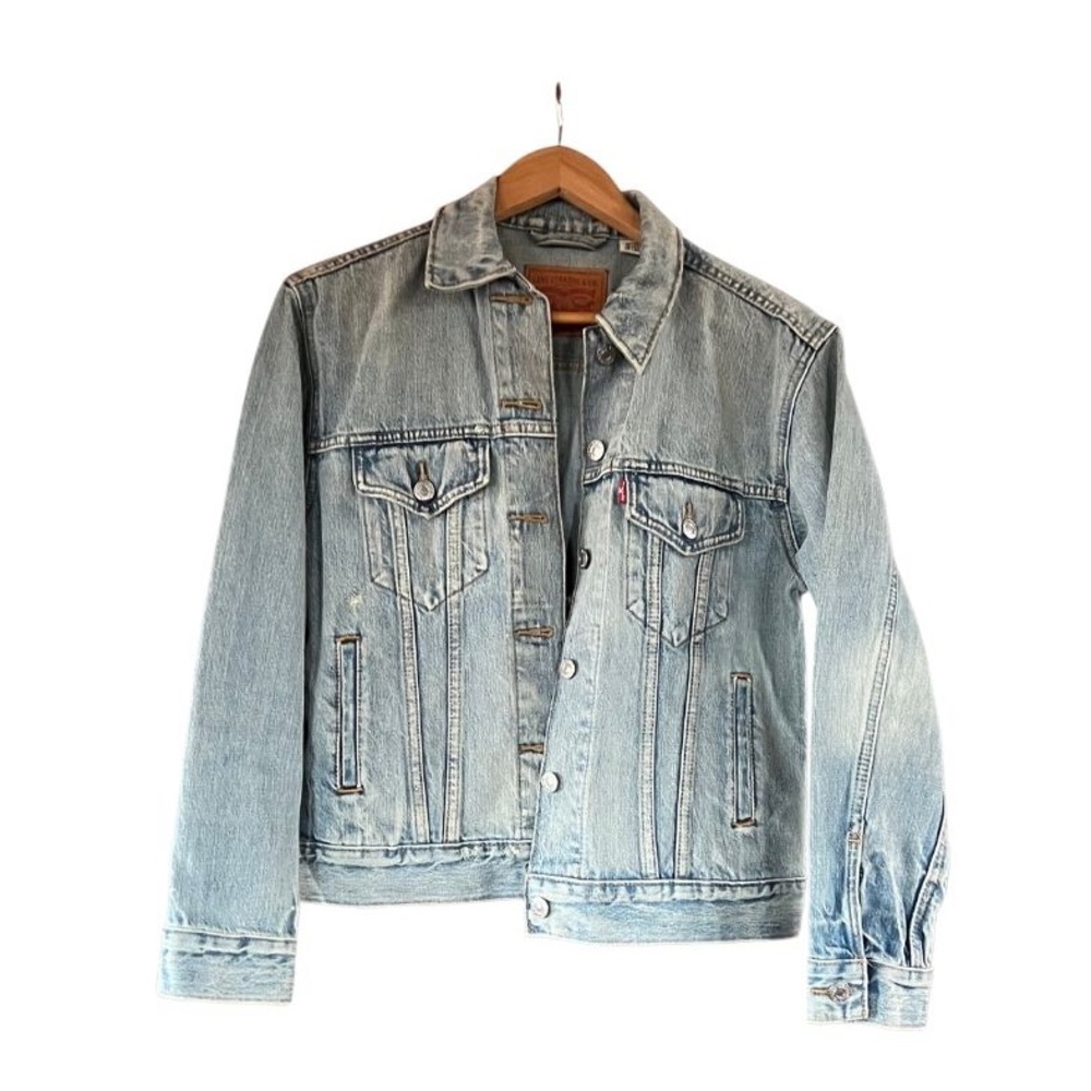 Levi’s jean jacket